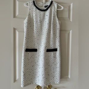 Women's sheath dress